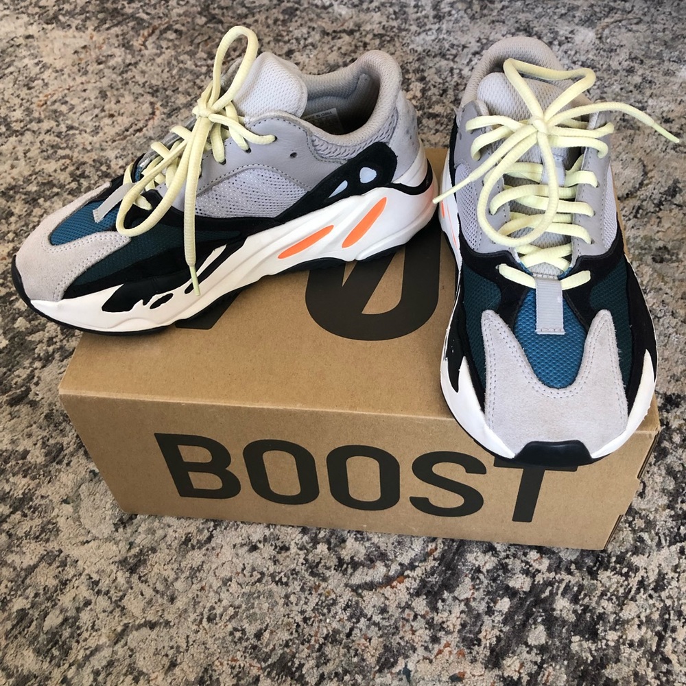 Yeezy 700 wave runner